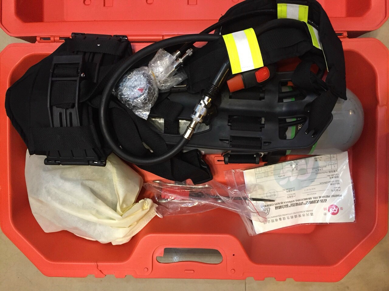 Self Contained Breathing Apparatus.